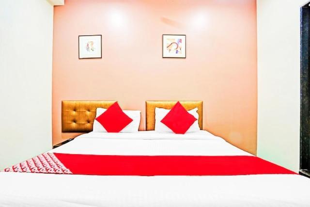 Hotel Amfahh - Andheri West Railway Station 뭄바이 외부 사진