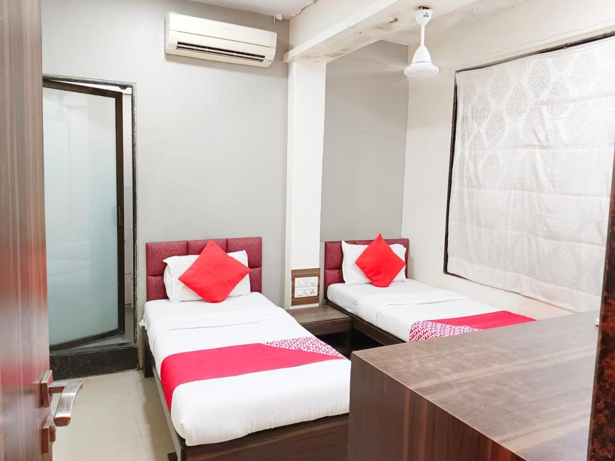 Hotel Amfahh - Andheri West Railway Station 뭄바이 외부 사진